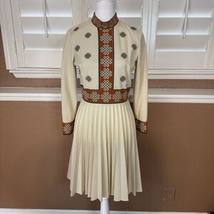 Vintage Miss Shaheen Size 8 Long Sleeve Dress Beige Cream Accordion Pleat 70's